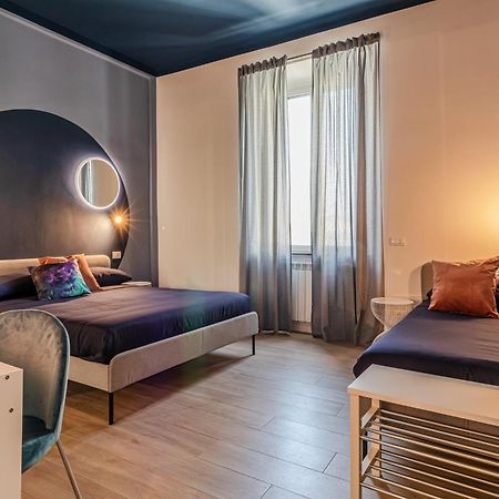 Moonlight Stylish Central, Hospital & Station Λιβόρνο Εξωτερικό φωτογραφία